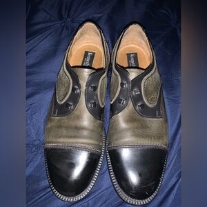 Kenneth Cole Olive Green and Black Leather Cap-Toe Slip-On Shoes